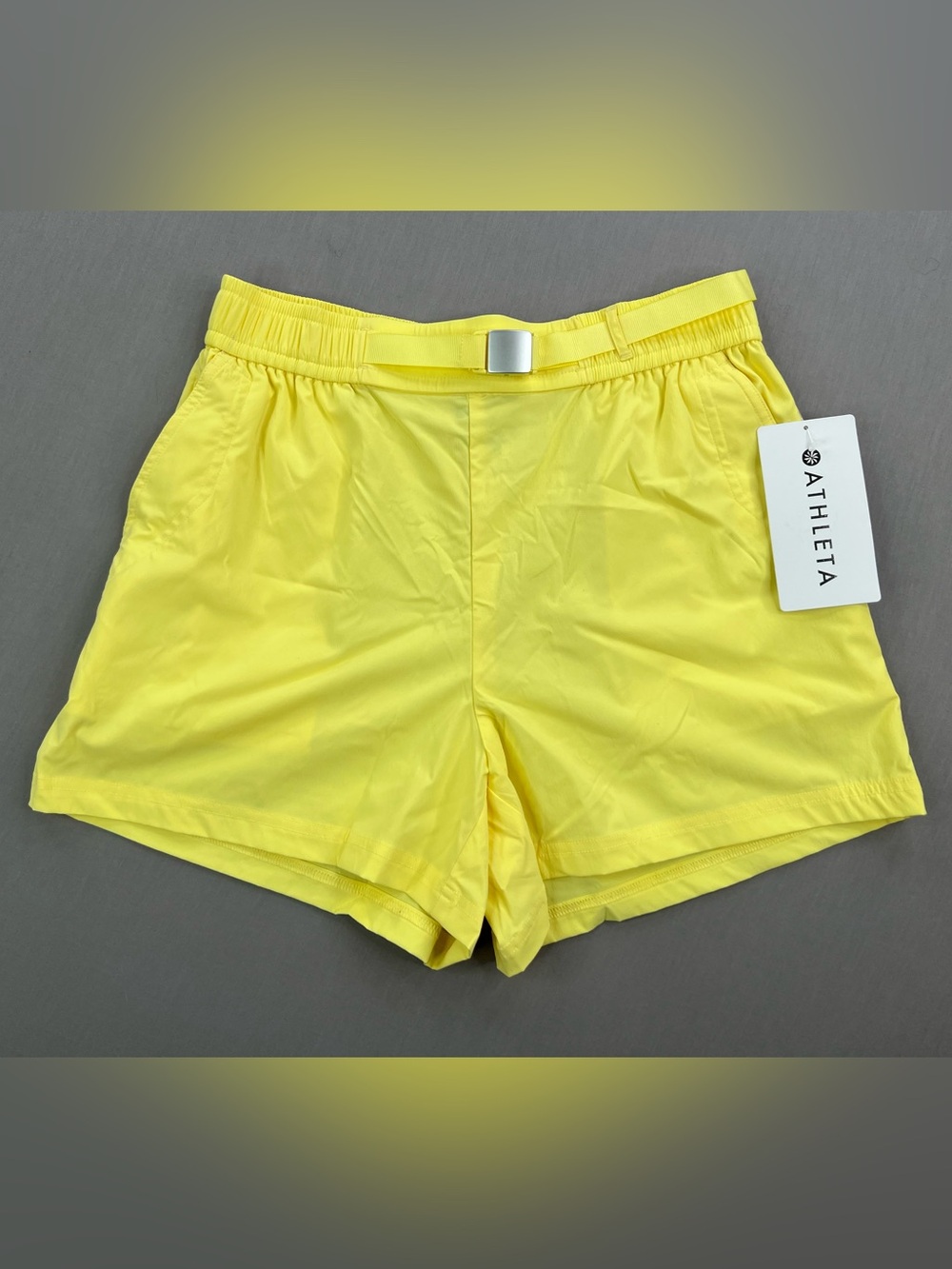 ATHLETA WOMENS HIGHLAND UTILITY SHORTS BREATHABLE YELLOW